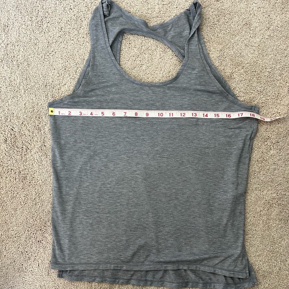 Athleta Women’s Gray Oversized Open Back Tank Top Size S Activewear Yoga - Picture 9 of 9
